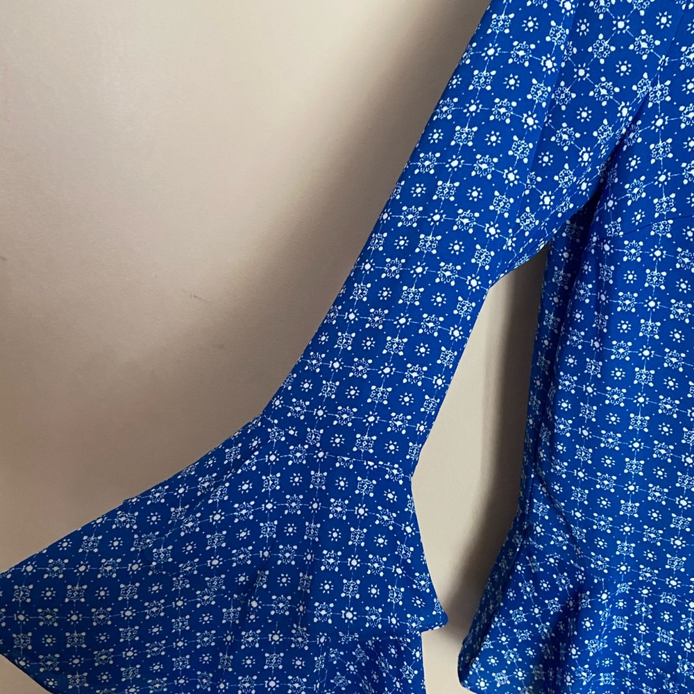 Blue blouse - Picture 2 of 4